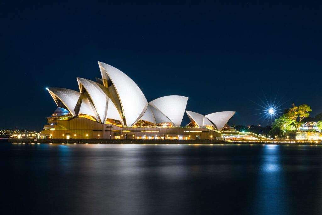 オペラハウスの夜景